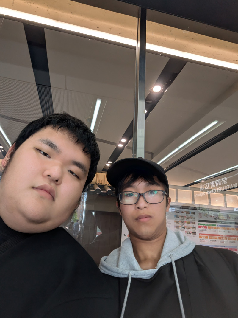 PXL_20251112_050751974